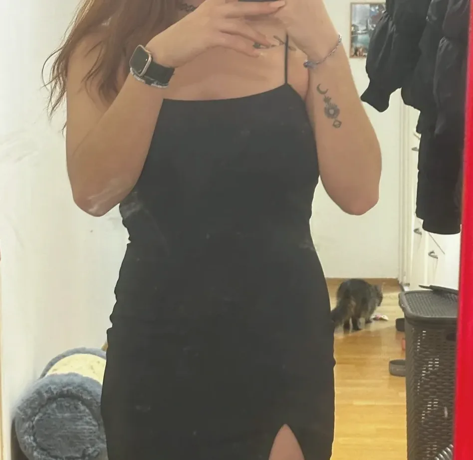 Milica, 24