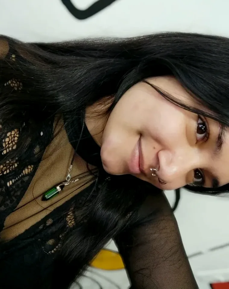Molly, 26